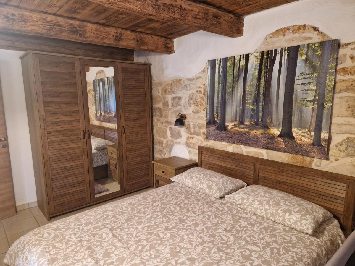 Apartments P&B Tar-Vabriga Zewnętrze zdjęcie