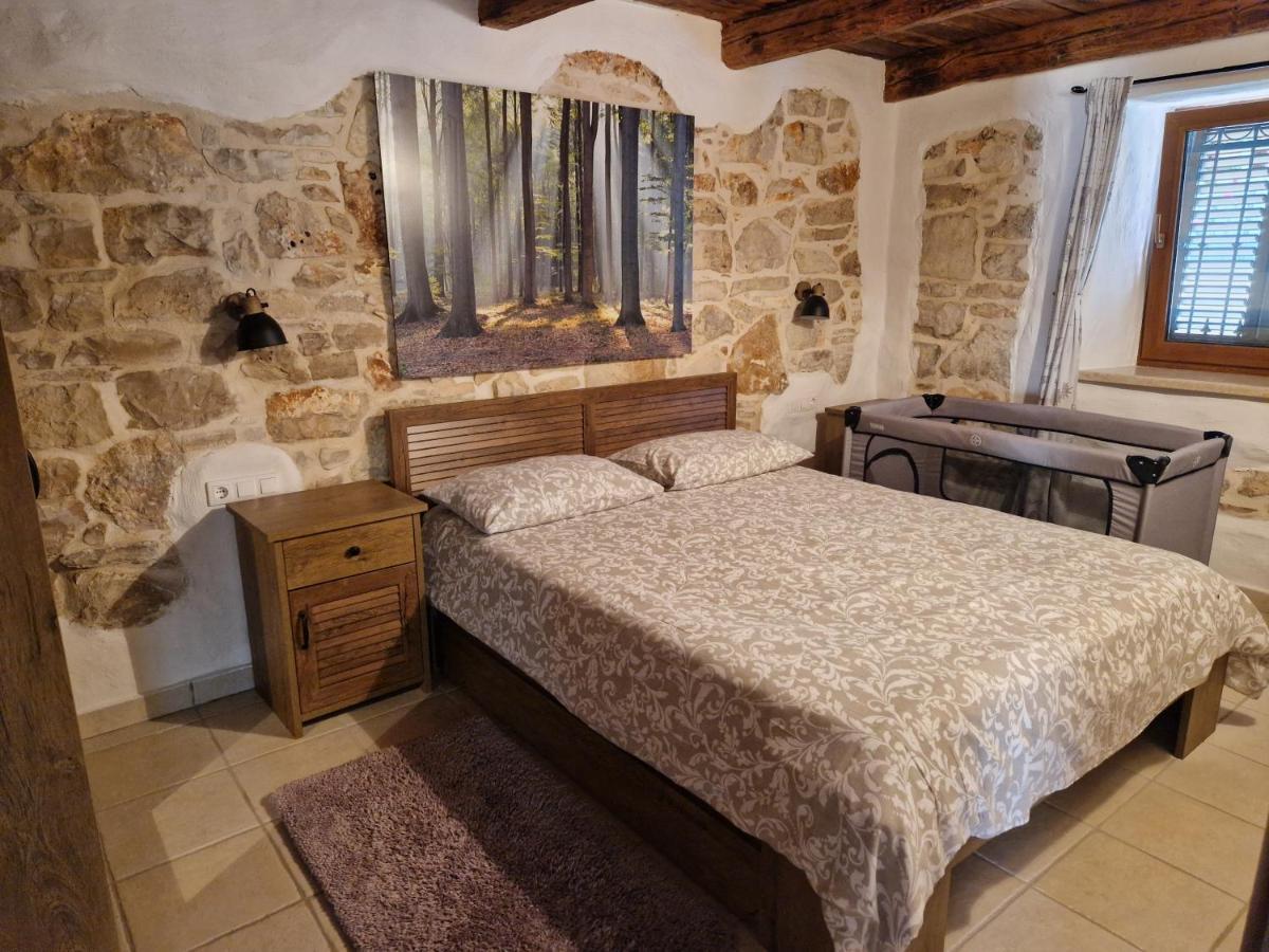 Apartments P&B Tar-Vabriga Zewnętrze zdjęcie